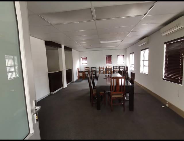 5,862M² WAREHOUSE FOR SALE IN POMONA